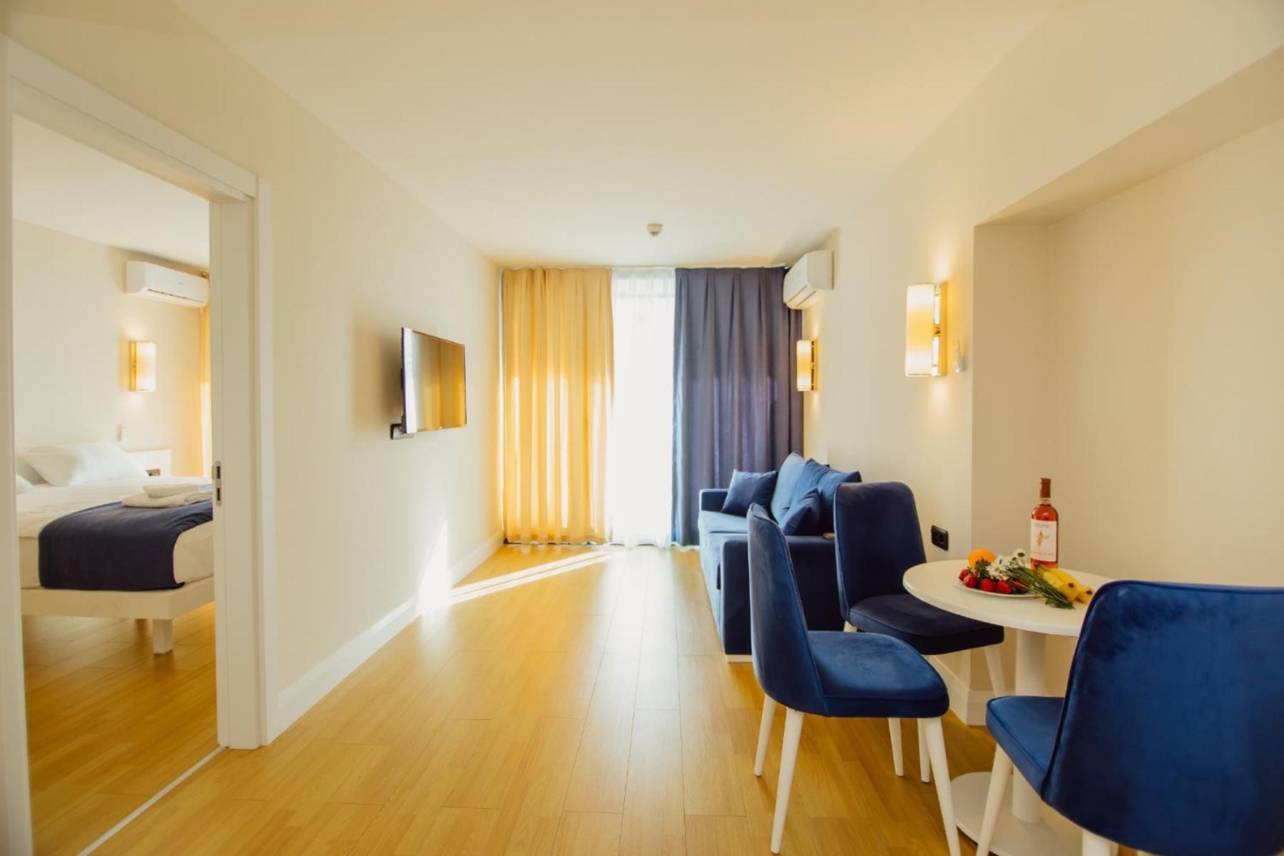 Best Apartment バトゥーミ エクステリア 写真