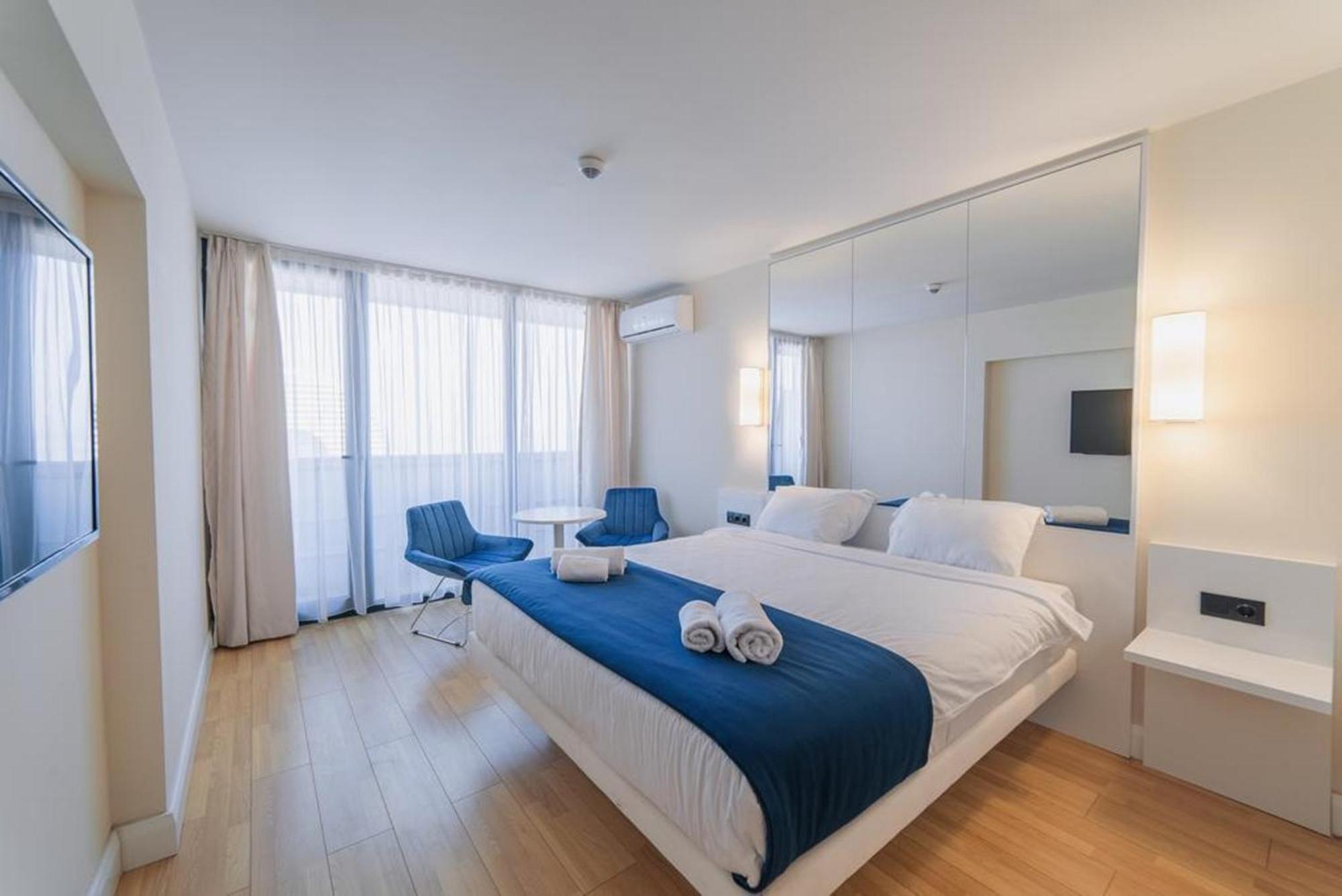 Best Apartment バトゥーミ エクステリア 写真